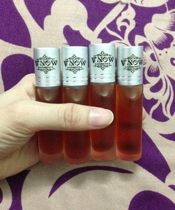 Tinh dầu trị thâm môi