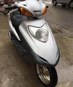 Bán honda Joying 125 đời 2007 btp 29Z mầu bạc rất ngon,giá 7tr500 xe đẹp nguyên bản nhà ko dùng đến