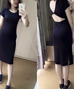 Váy ôm body khoét lưng