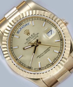 Đồng hồ Rolex R209 day date số vạch cực hiếm