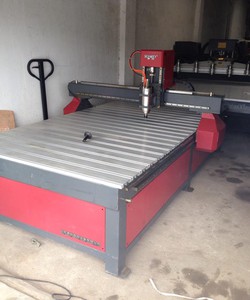 Máy cnc đục tranh 3d