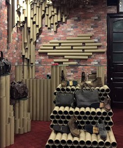 Phân tích chất liệu của túi đeo chéo da bò hiện nay