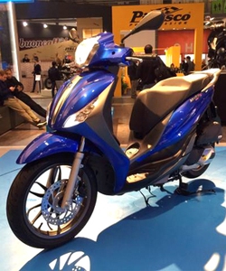 Gía xe Vespa Piaggio chính hãng mới nhất