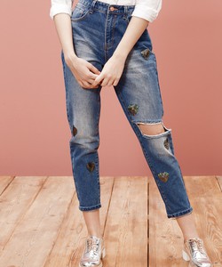 Quần jeans dáng ngắn