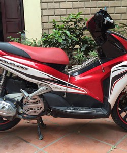 Cần Bán Honda Airblade spost Đỏ Trắng 2012 Biển HN