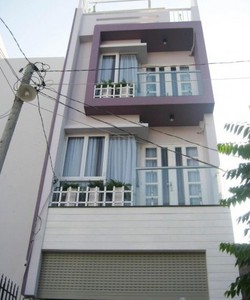 Bán nhà 1 trệt 3 lầu diện tích 64m2 quận Thủ Đức cực đẹp