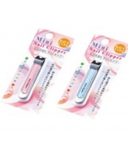 Bấm móng người lớn