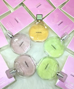 Đổ Buôn Nước Hoa Gía Lẻ ngang Gía Sỉ