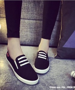 Giày lười slip on nữ