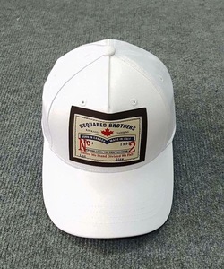 Nón thời trang update liên tục