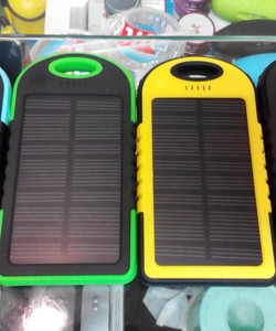 Sạc năng lượng mặt trời