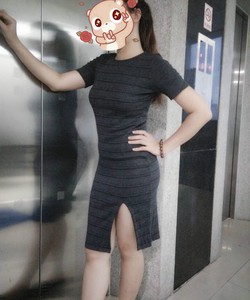 Đầm body xẻ tà siêu sexy