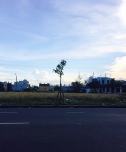 Bán 2000m2 đất mặt tiền đường ven biển Trường Sa Ngũ Hành Sơn, Đà Nẵng.