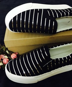 MỚI: Giày lười SLIP ON Hàn Quốc giá quá rẻ
