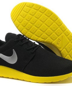 500 AE ROSHE RUN đã có mặt phục vụ anh em từ A Z, đủ màu, đủ size, giá cả hấp dẫn...