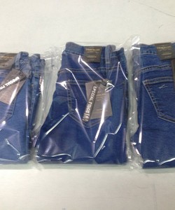 Mua quần Jeans giá sỉ tại Xưởng SX Jeans Thiên Nam