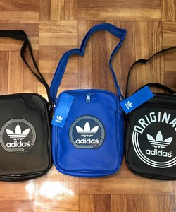 Túi đeo chéo Adidas Mini bag 250k
