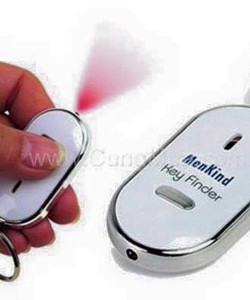 Móc khoá huýt sáo thông minh