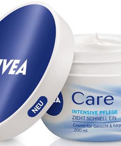 Dưỡng thể kết hợp chống nẻ Nivea hợp làm quà 20.11 ở Fb: Chuc An Shop 100% Hàng Đức