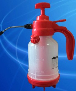 Bình xịt cây cảnh