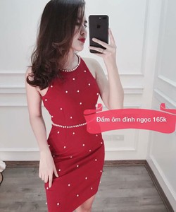 Đầm xinh tháng 11