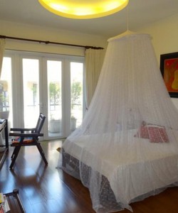 Ngân hàng phát mãi khách sạn 4 sao phố Duy Tân, 65 phòng, diện tích: 850m x 10 tầng, 1 hầm, giá: 180 tỷ