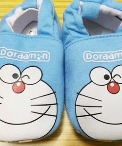 Giầy tập đi cho bé đồng giá 55k