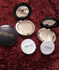 Phấn khoáng kiềm dầu Eveline 140k