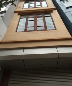 Nhà xây 5 tầng thông khu phố vũ thạnh mặt bằng 28,5m2 cần cho thuê gấp ... mặt bằng tầng 1 là 28,5m còn từ tầng 2 trở lê
