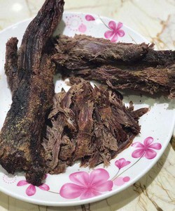 Chuyên cung cấp Thịt Bò Lào, Thịt Trâu Lào, Lạp Xưởng Lào đảm bảo chất lượng.....