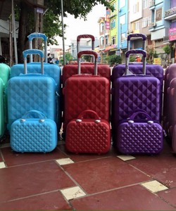 Bộ 3 sản phẩm vali kéo siêu hot, siêu cute chỉ 1.3 triệu