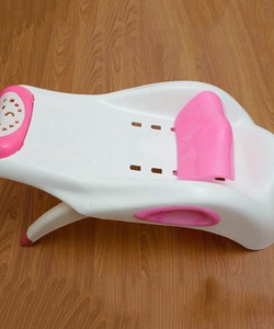 Ghế gội đầu cho bé