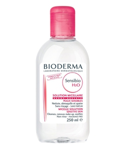 Tẩy trang Bioderma cho da khô
