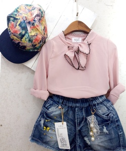 Bộ bé gái xinh yêu