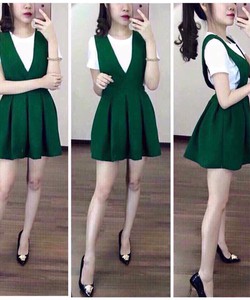 Đầm, sét bộ, sét áo váy, yếm, đồ bay giá 120k/ cái