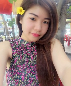 Bán áo sỉ áo voan hoa nữ