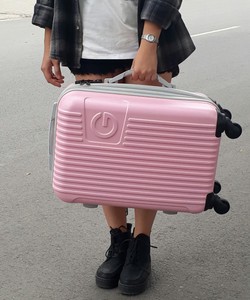 Vali kéo giá rẻ BH 12 tháng, lỗi 1 đổi 1 trong 10 ngày