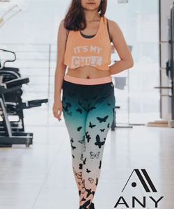 Quần legging dài bóng họa tiết bướm 3D QB03