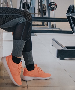 Quần legging gym dáng dài phối lưới to