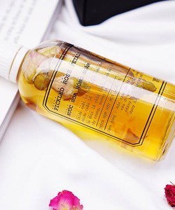 Nước Hoa Hồng Ngâm