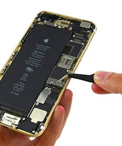 Thay pin iphone 6 plus chính hãng