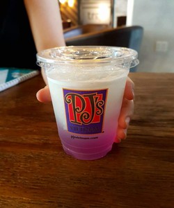 Có gì trong loại trà đang gây sốt mạng xã hội này