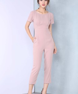 57006B227 - Jumsuit màu hồng da, kiểu quần côn, áo có tay