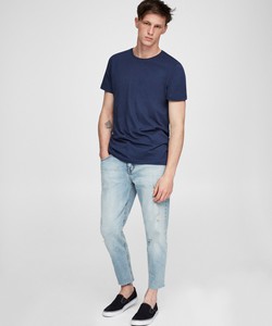 Áo phông Pull bear cổ tròn
