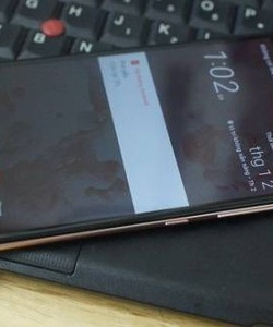 Htc U ultra U 1u màu hồng like new 99% có bh