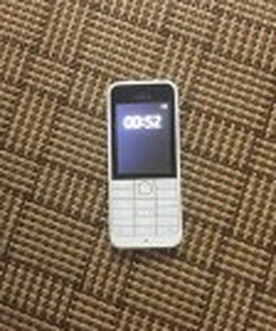 Nokia 220 kèm thẻ nhớ 
