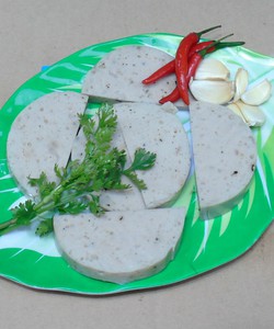 Chả giò lụa cây Chợ Huyện