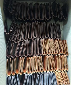 Ví da handmade phụ kiện thời trang không thể thiếu