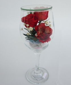 Hoa thật được hút chân không