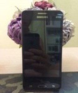 Samsung Grand màu ghi xám hình thức đẹp